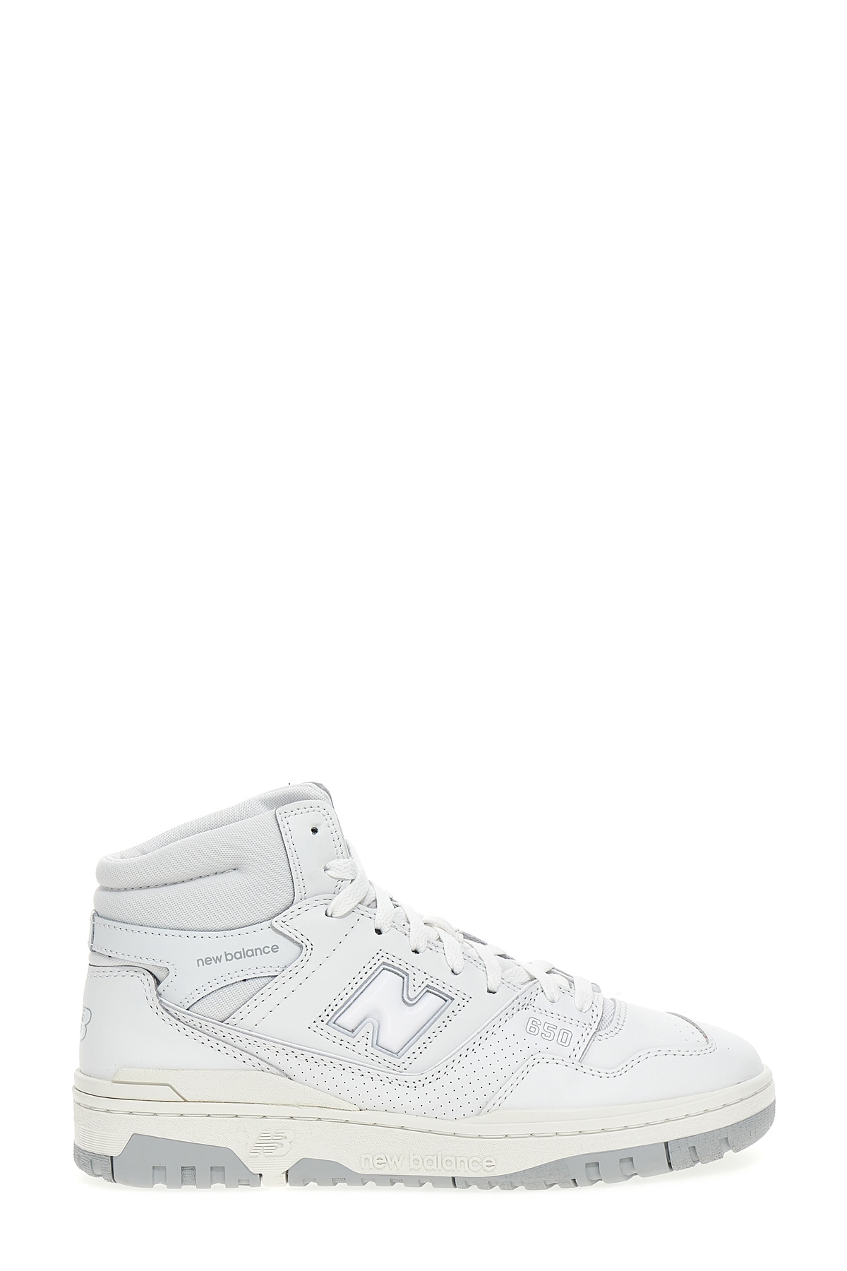 650 스니커즈